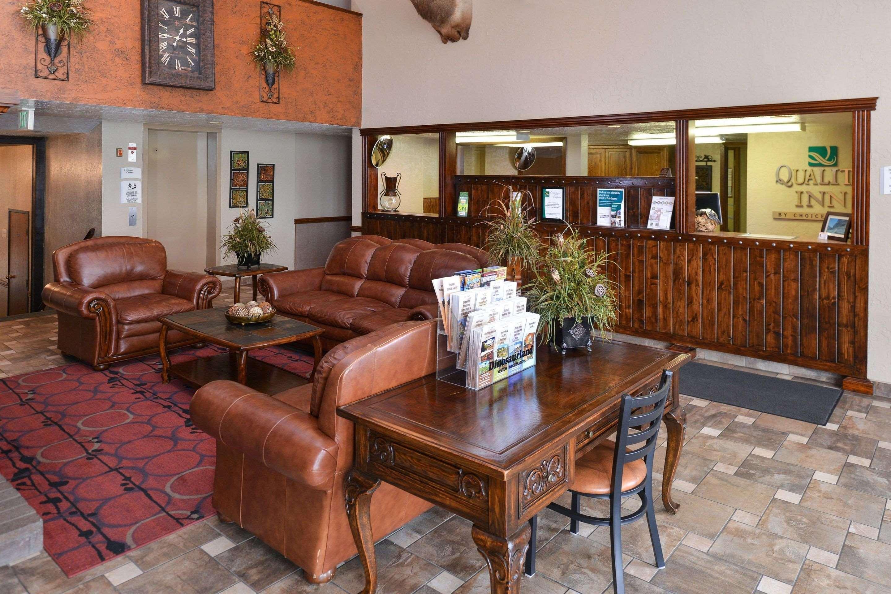 Quality Inn Vernal Near Dinosaur National Monument Bagian luar foto