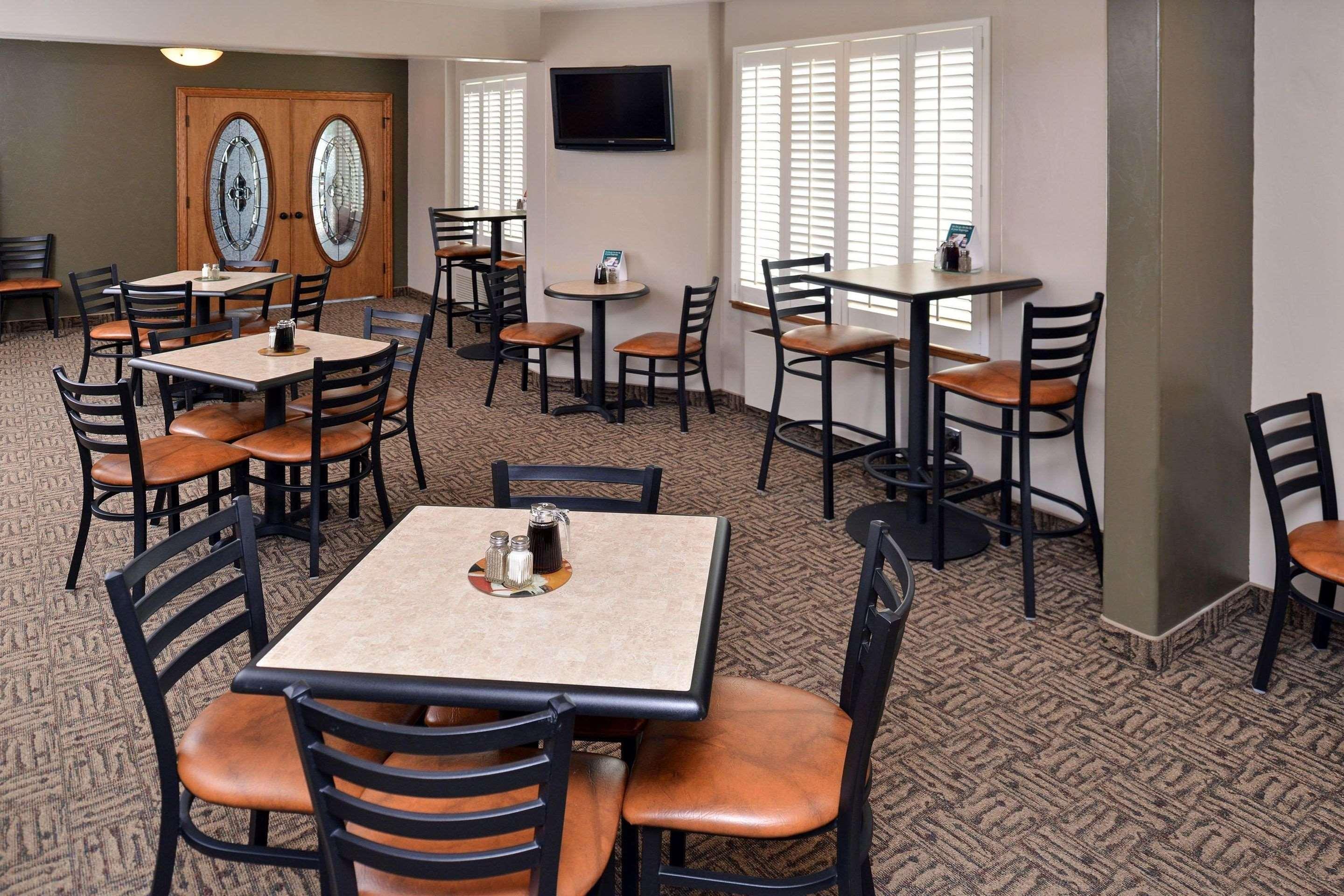 Quality Inn Vernal Near Dinosaur National Monument Bagian luar foto