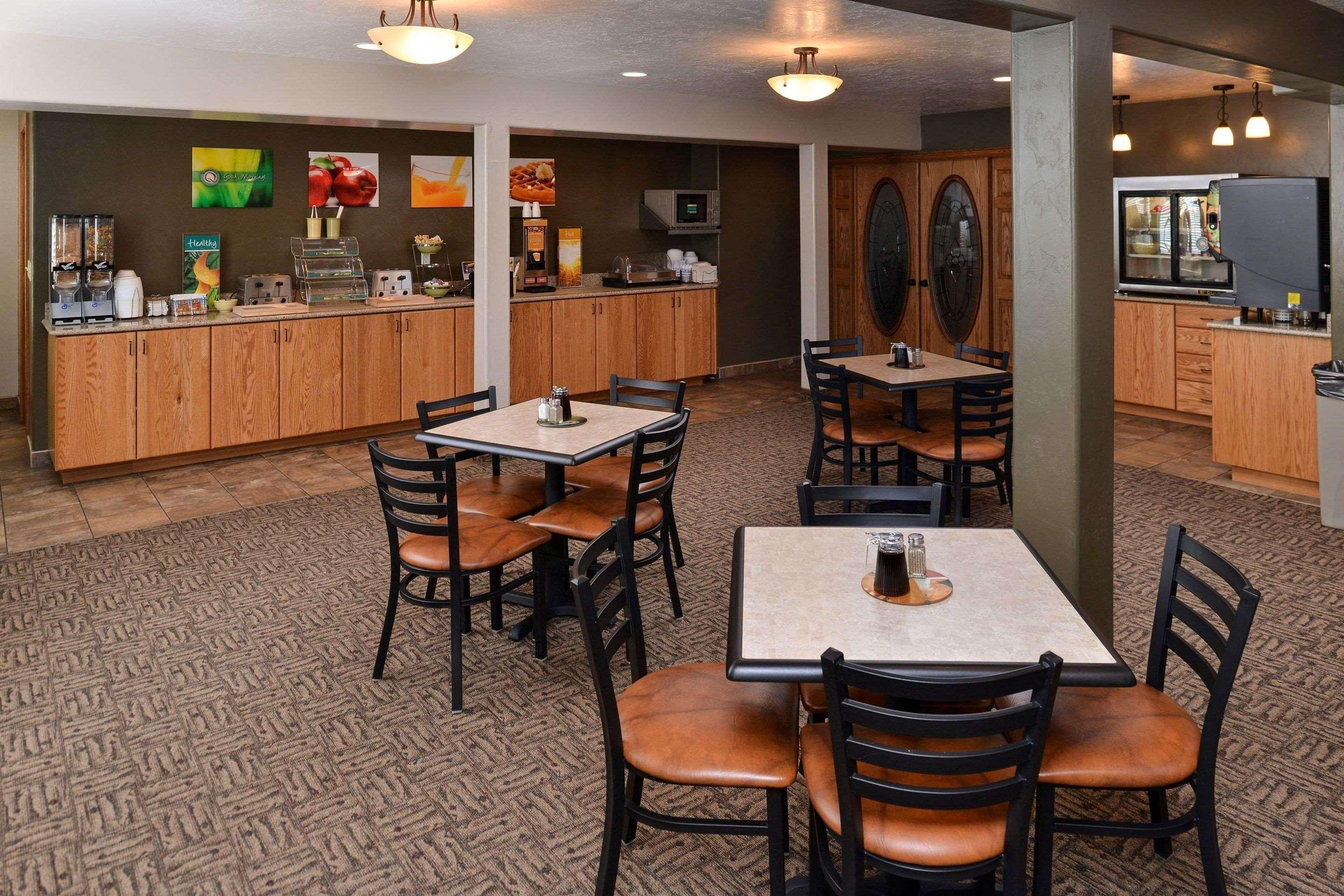 Quality Inn Vernal Near Dinosaur National Monument Bagian luar foto